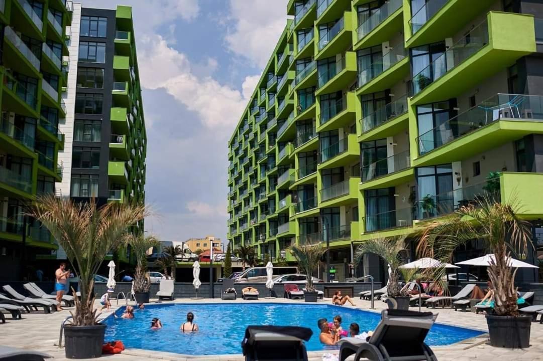 Alesea Ap-Alezzi Beach Resort นาโวดาริ ภายนอก รูปภาพ